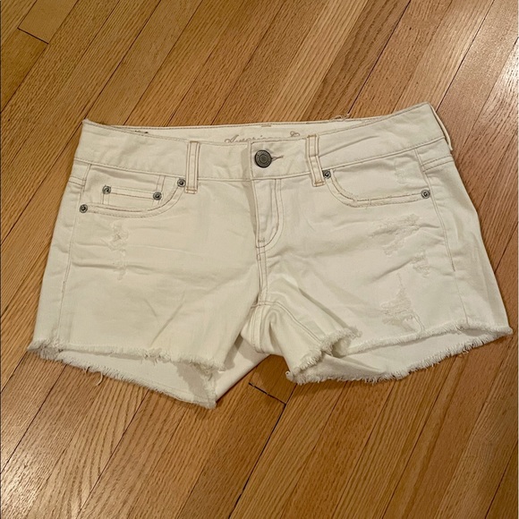 White American Eagle Jean Shorts - Picture 3 of 8